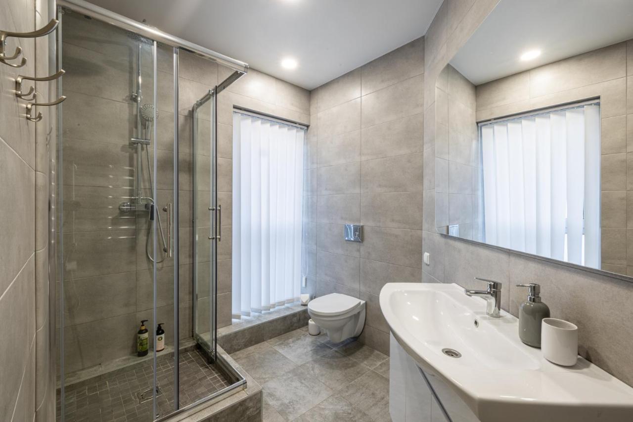 Dharma Stay Apartamentai Su Terasa Ir Vaizdu I Miesta Telšiai Екстериор снимка