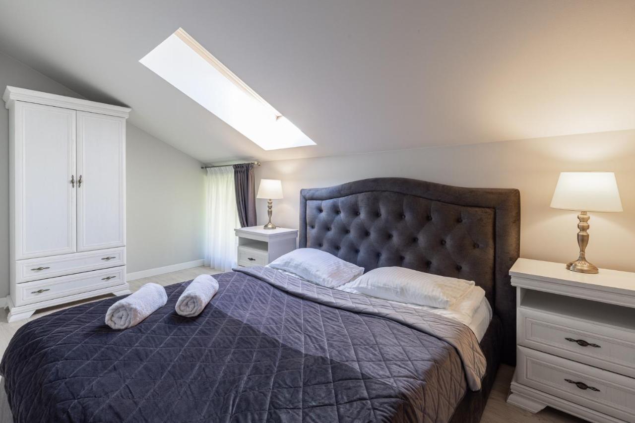 Dharma Stay Apartamentai Su Terasa Ir Vaizdu I Miesta Telšiai Екстериор снимка